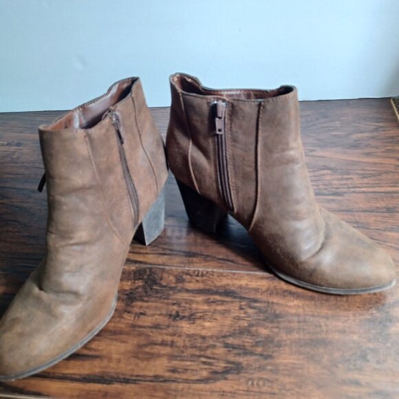 Womens Leather Ankle Booties Size 8 Brown Fringe Tassels Western Cowboy Cowgirl - Picture 4 of 9